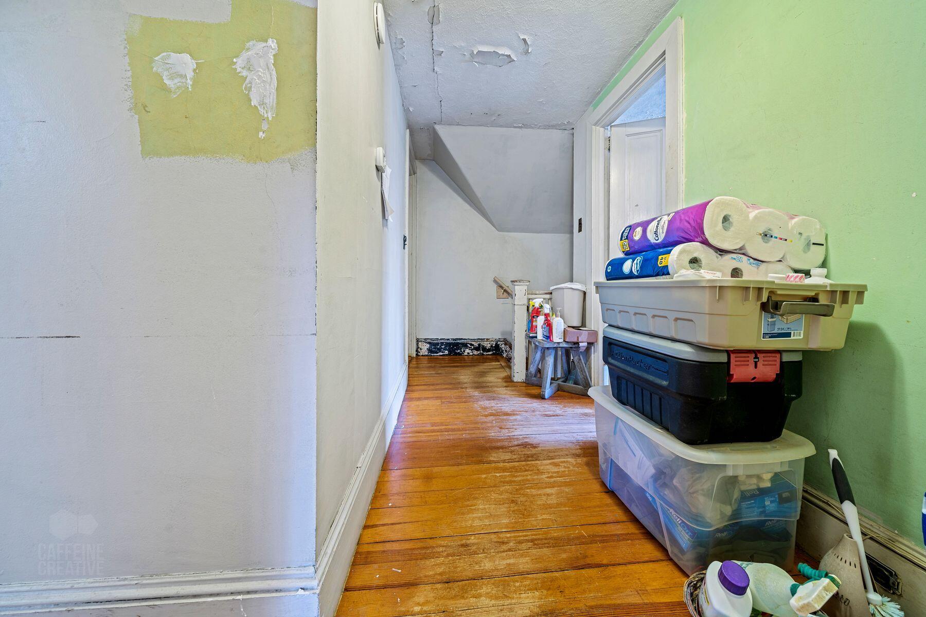 74 Devon Street Portland, ME 04102 - Photo 20 of 22 hall3