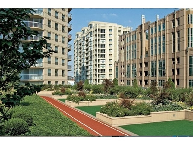 545 North Dearborn Street, Unit 3108 Chicago, IL 60654 - Photo 13 of 18