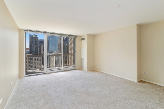 545 North Dearborn Street, Unit 3108 Chicago, IL 60654 - Photo 4 of 18