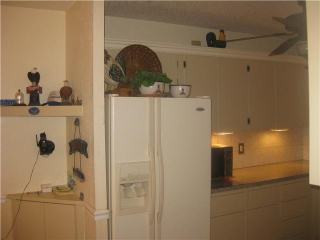 23345 Carolwood Lane, Unit 5109 Boca Raton, FL 33428 - Photo 4 of 14 Kitchen