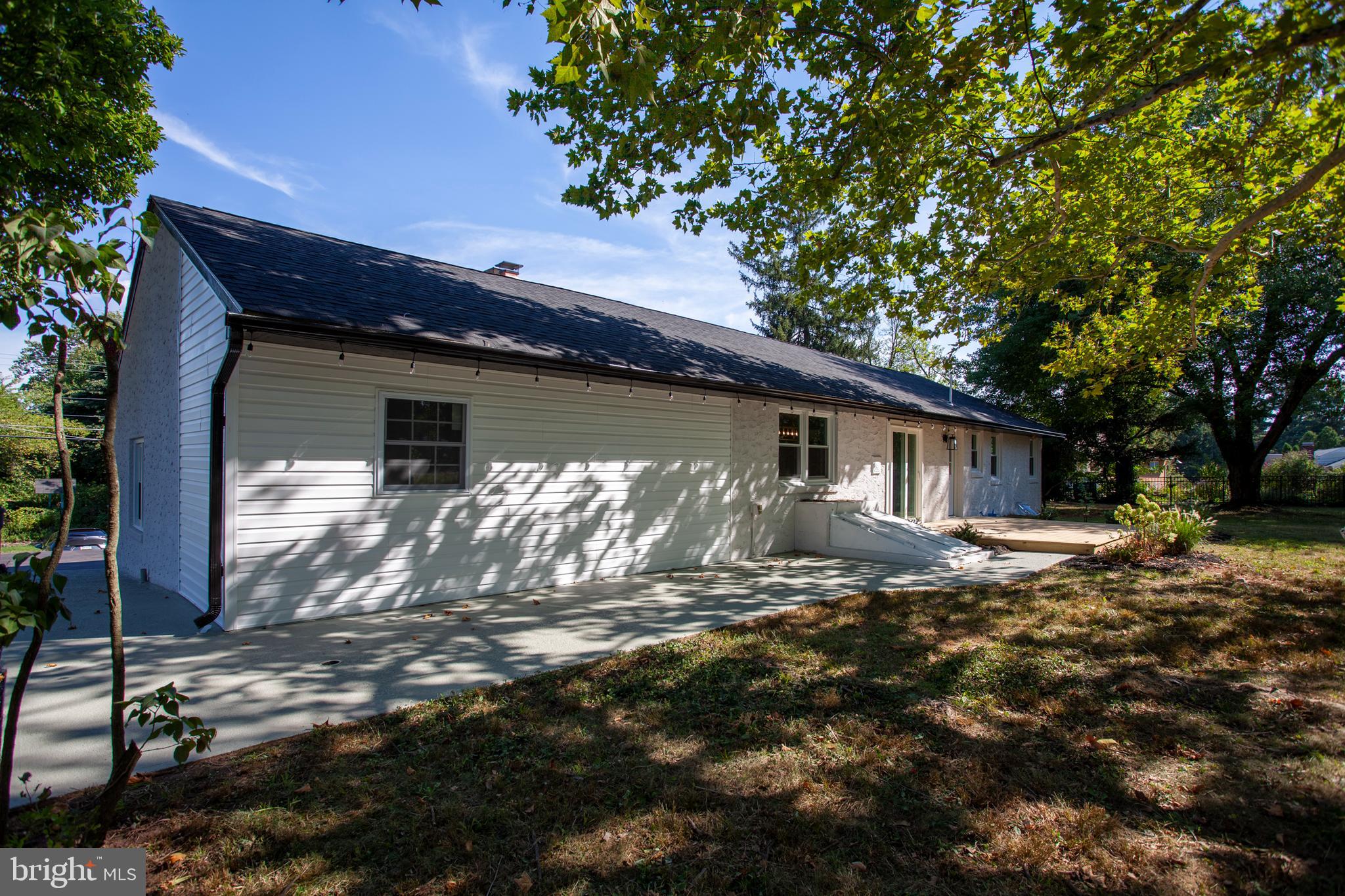 1215 Township Line Road Phoenixville, PA 19460 - Photo 5 of 25 Gallery Image 5