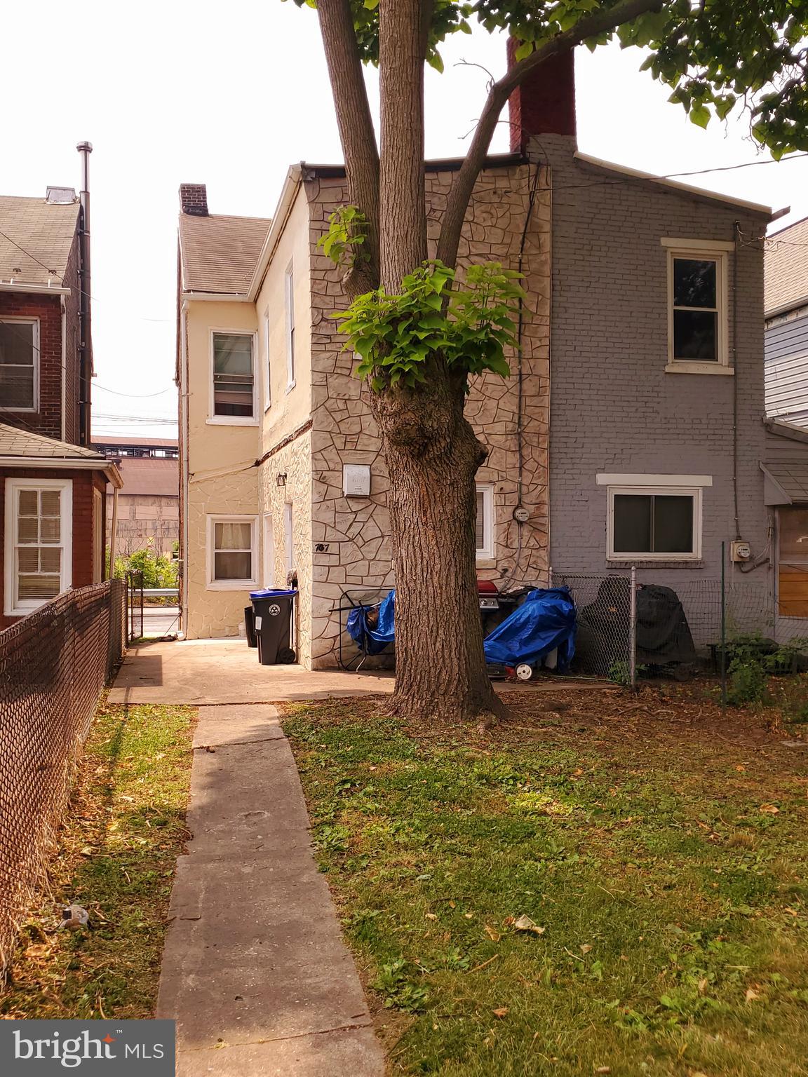 707 South Front Street Steelton, PA 17113 - Photo 2 of 12