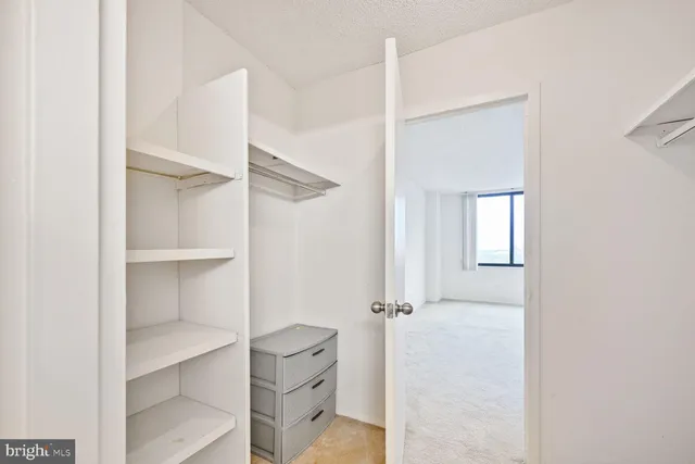 $139,000 | 5225 Pooks Hill Road, Unit 1814N, Bethesda, MD 20814