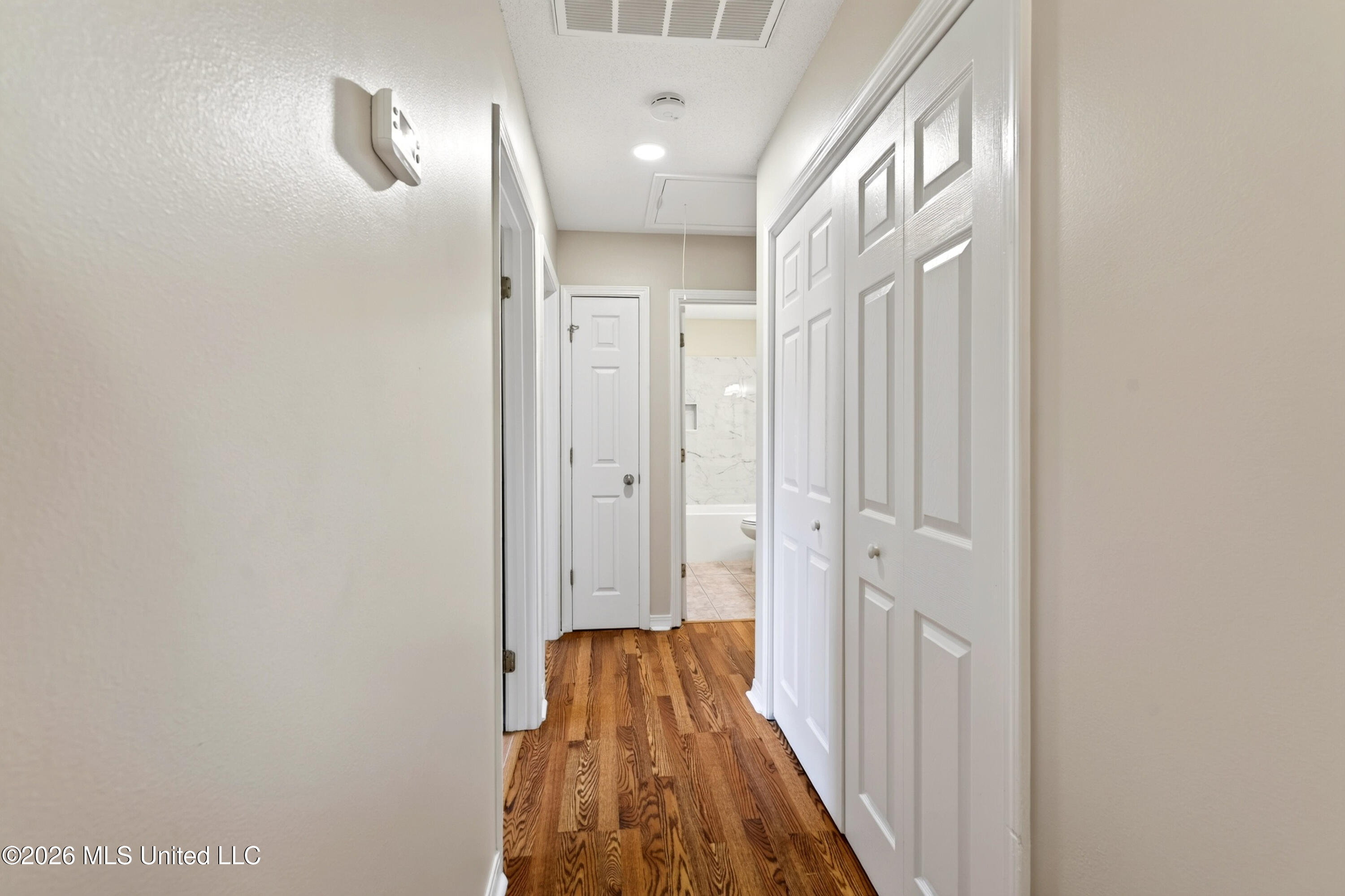 23 Ridge Crest Drive Picayune, MS 39466 - Photo 22 of 52 hallway (1)