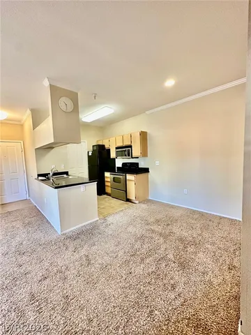 $1,395 | 2900 Sunridge Heights Parkway, Unit 1215, Henderson, NV 89052