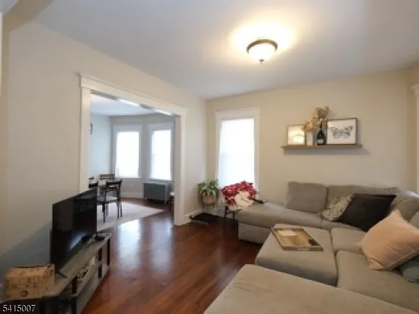 $3,500 | 2 Grant Avenue, Somerville, NJ 08876