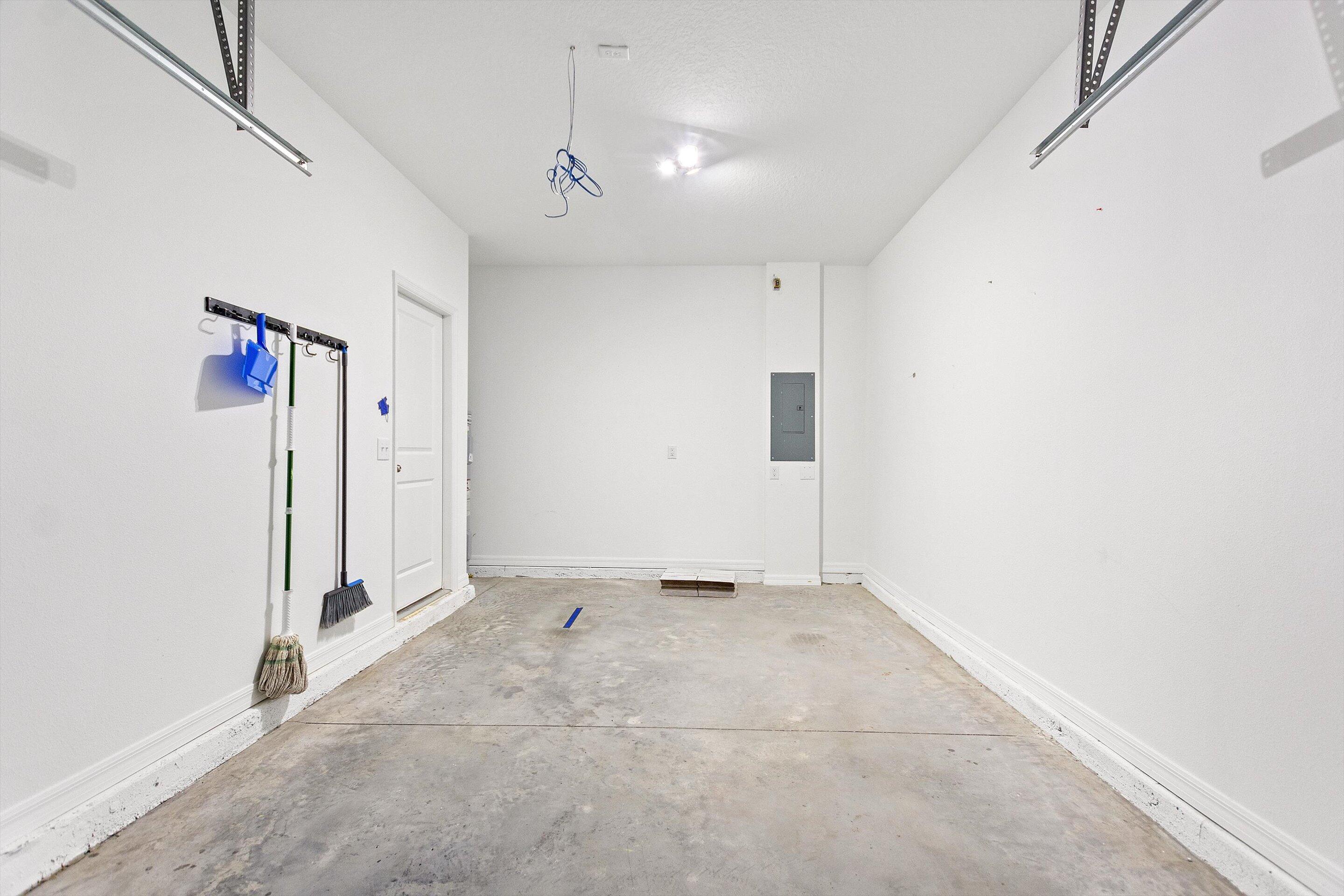 1040 Appleton Street Davenport, FL 33837 - Photo 12 of 23 07-BPT_9902