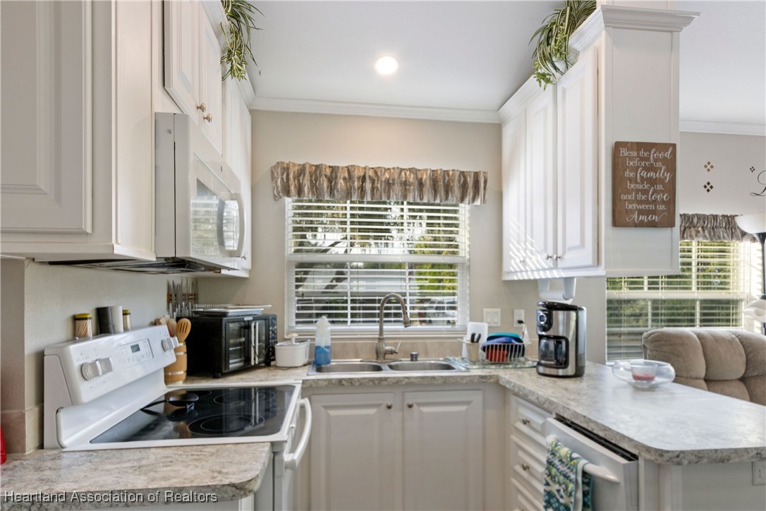 3066 Grove Road Avon Park, FL 33825 - Photo 7 of 35 Gallery Image 7