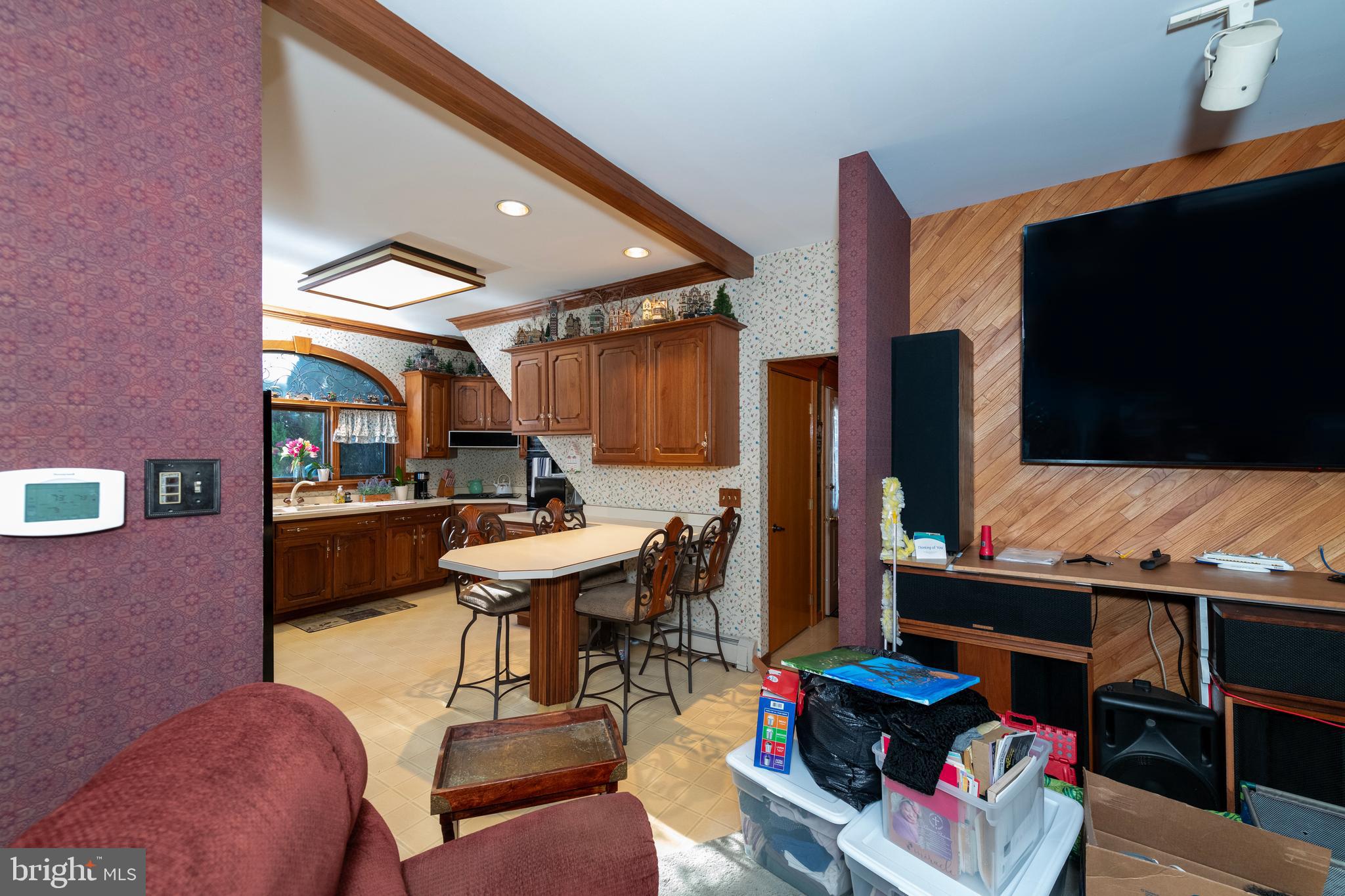 347 Grape Street Hammonton, NJ 08037 - Photo 4 of 57