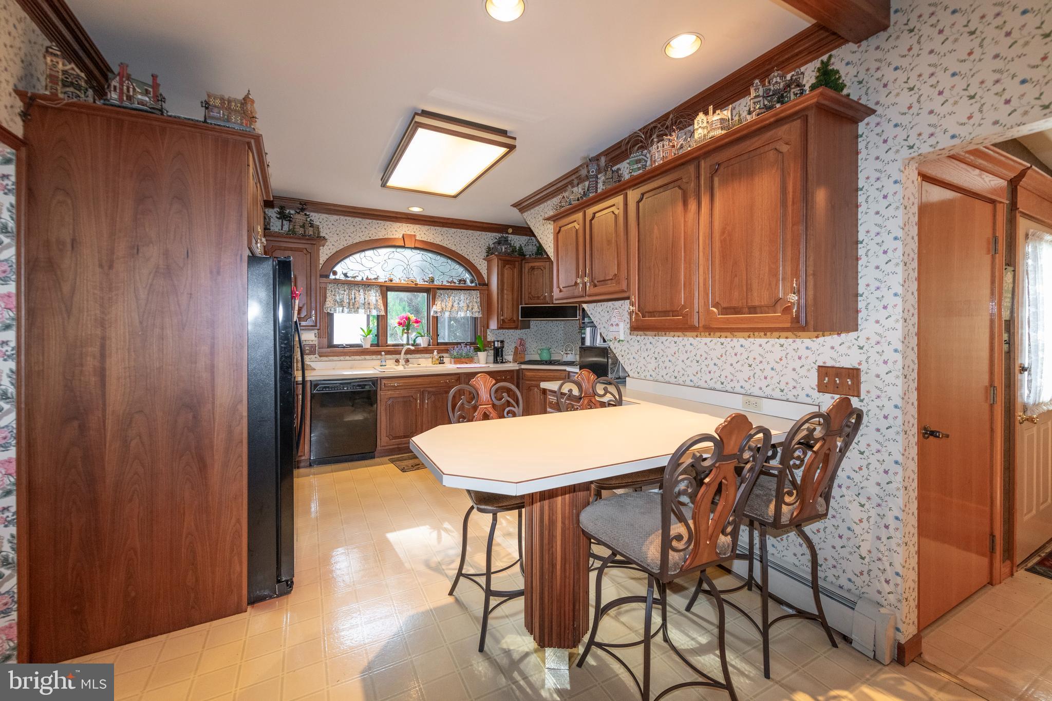 347 Grape Street Hammonton, NJ 08037 - Photo 9 of 57