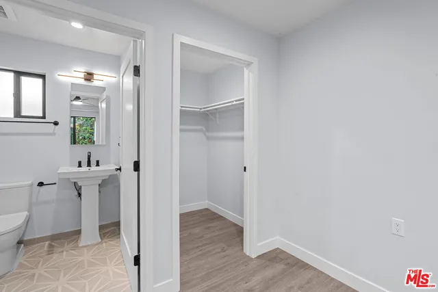 $3,750 | 1518 1/4 Stearns Drive, Los Angeles, CA 90035