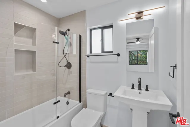 $3,750 | 1518 1/4 Stearns Drive, Los Angeles, CA 90035