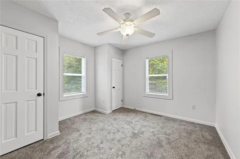 $215,000 | 912 Vest Drive, Warrensburg, MO 64093