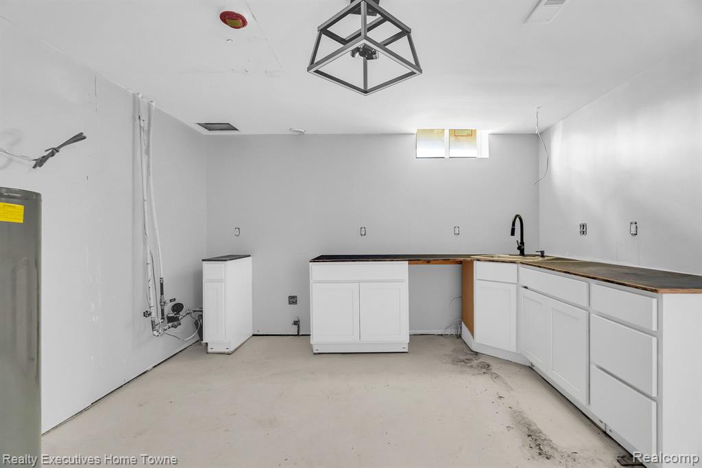 415 Hilton Road Ferndale, MI 48220 - Photo 66 of 76 Gallery Image 66