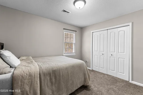$1,600 | 612 Crissy Drive, Jacksonville, NC 28540