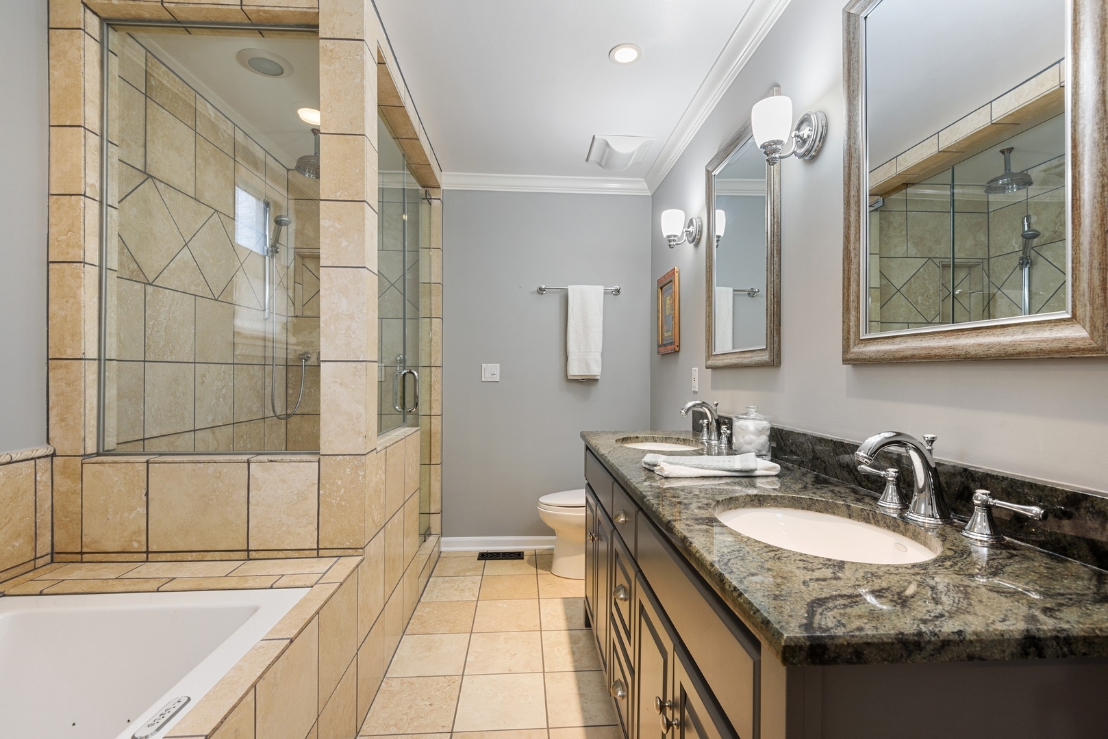 853 West Roscoe Street, Unit 1 Chicago, IL 60657 - Photo 12 of 23