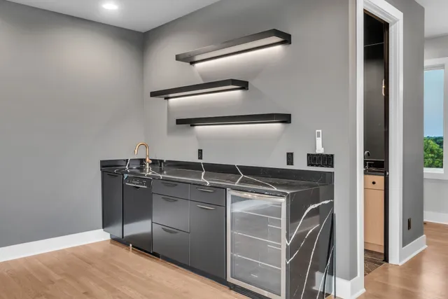 $7,700 | 15 A Fern Avenue, Nashville, TN 37207