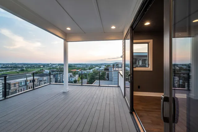 $7,700 | 15 A Fern Avenue, Nashville, TN 37207