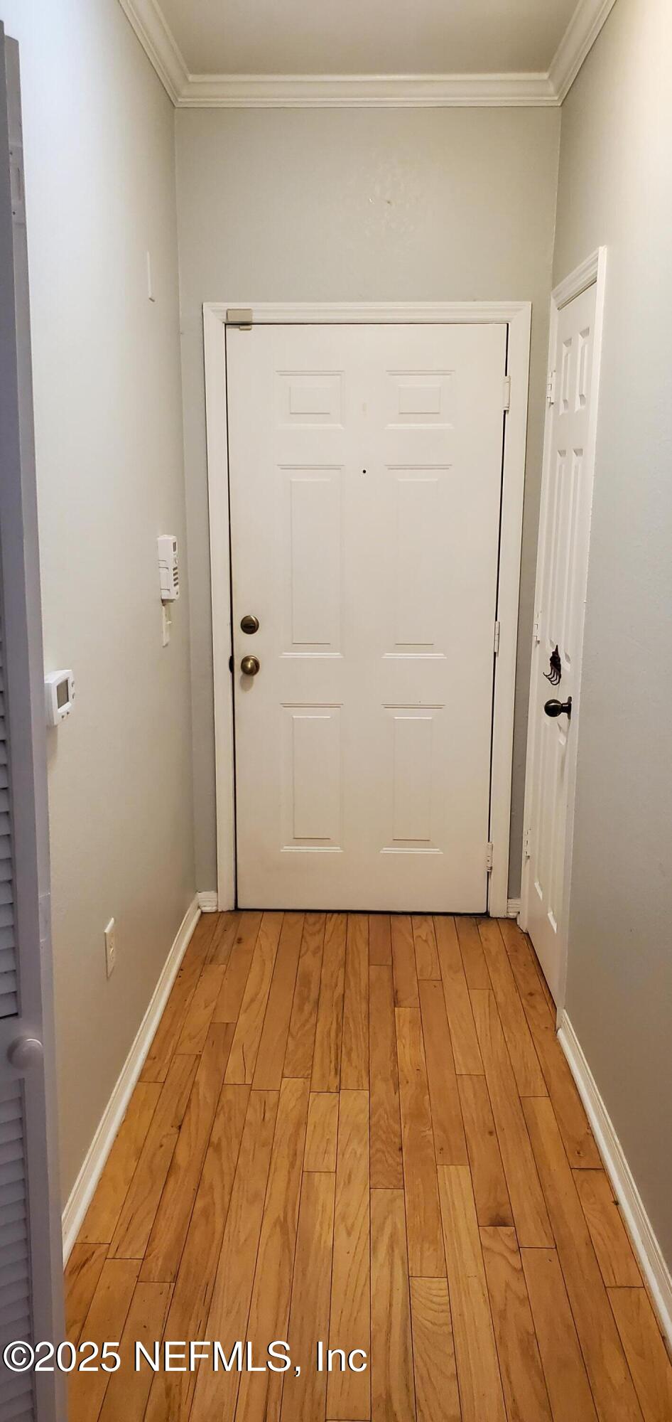 7800 Point Meadows Drive, Unit 1012 Jacksonville, FL 32256 - Photo 5 of 38 a view of an empty room