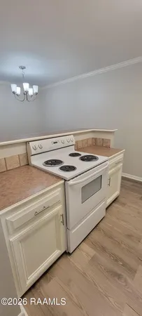$1,175 | 220 Doucet Road, Unit 230D, Lafayette, LA 70503