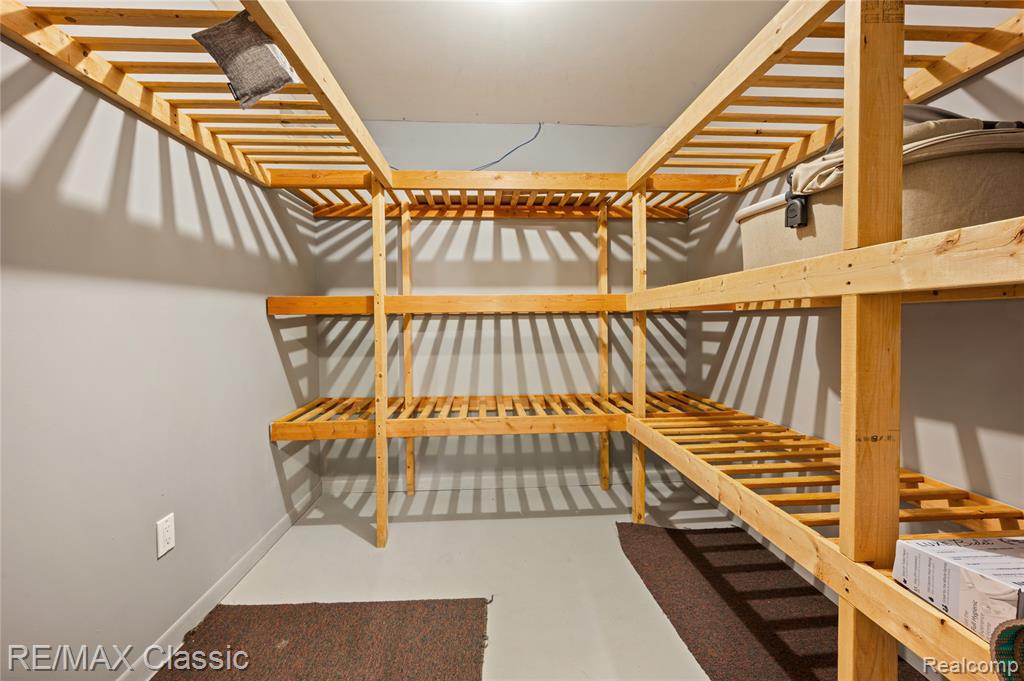1467 West Avon Road Rochester Hills, MI 48309 - Photo 49 of 51