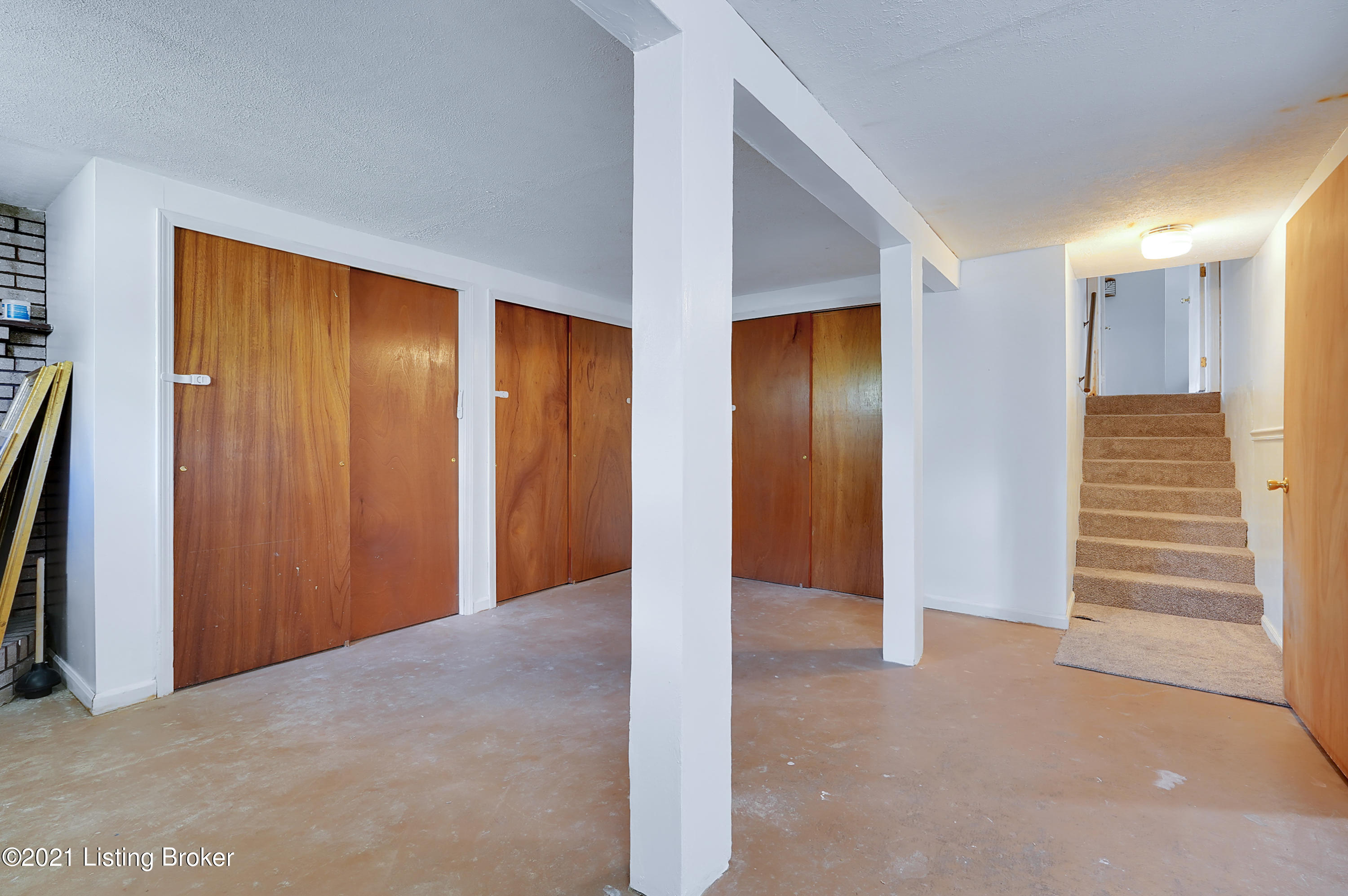 10218 St Rene Road Louisville, KY 40299 - Photo 25 of 36 Lower level