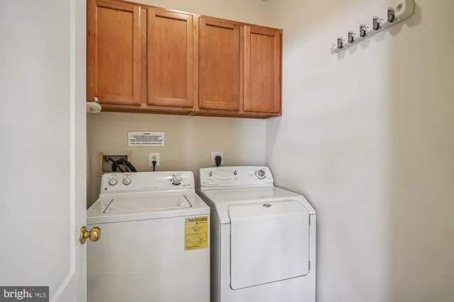 $2,750 | 12824 Clarksburg Square Road, Unit 102, Clarksburg, MD 20871