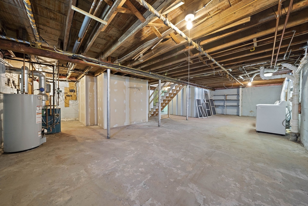 25 Riley Avenue Weymouth, MA 02189 - Photo 31 of 42