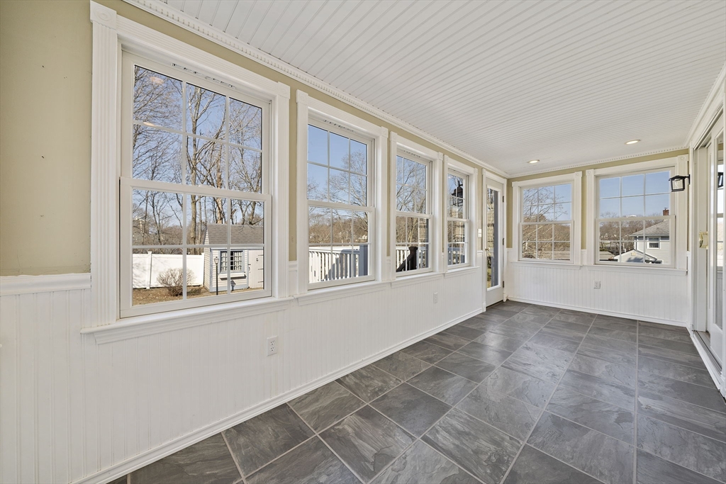 25 Riley Avenue Weymouth, MA 02189 - Photo 35 of 42