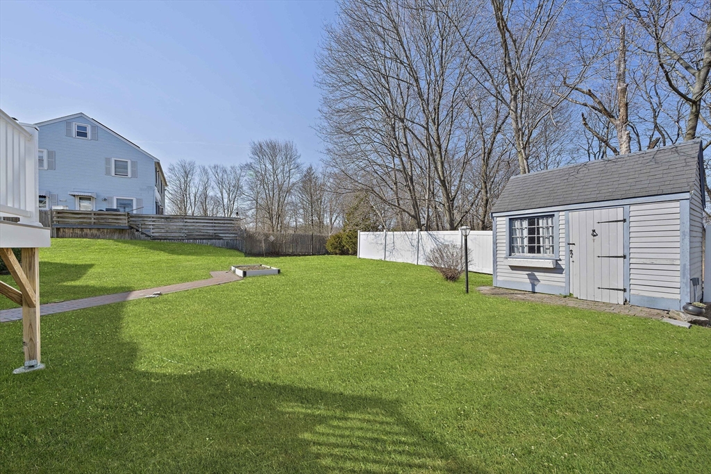 25 Riley Avenue Weymouth, MA 02189 - Photo 38 of 42