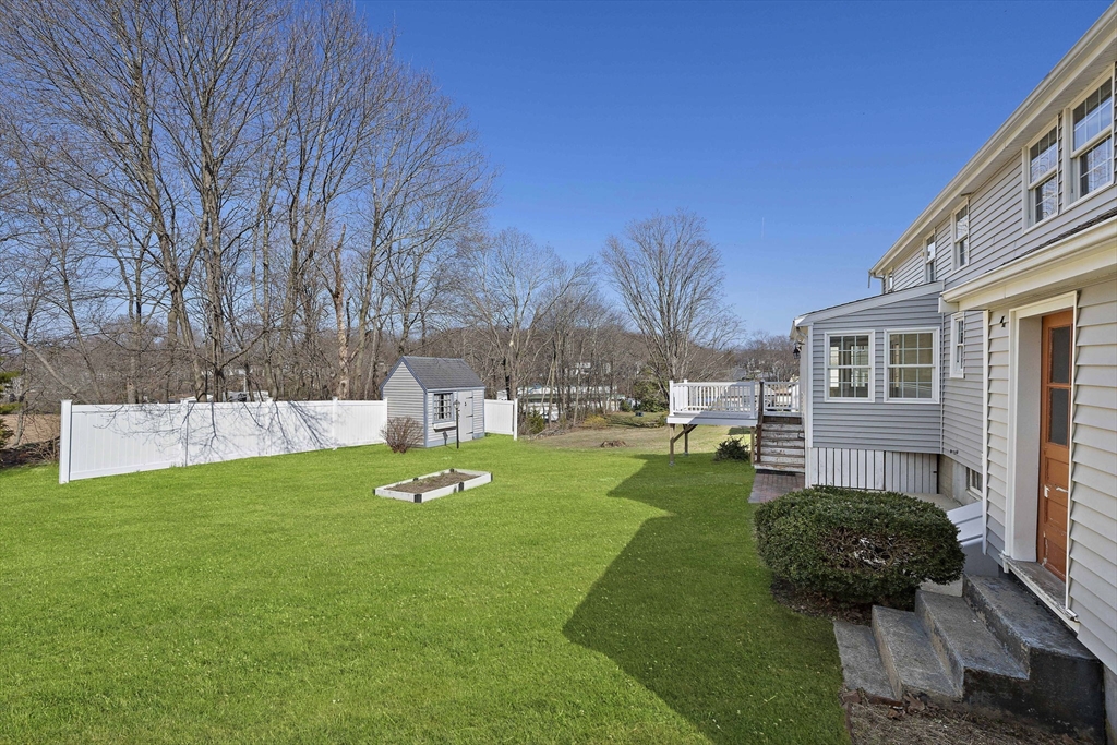 25 Riley Avenue Weymouth, MA 02189 - Photo 40 of 42