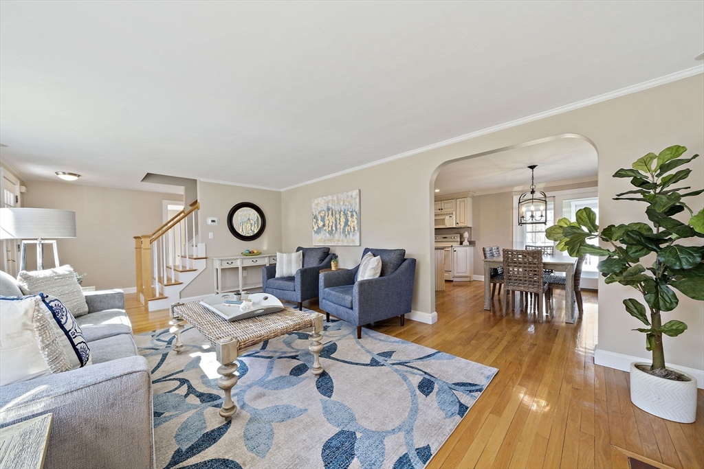 25 Riley Avenue Weymouth, MA 02189 - Photo 7 of 42