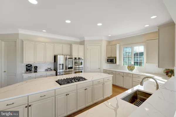 $2,175,000 | 43044 Unison Knoll Circle, Ashburn, VA 20148