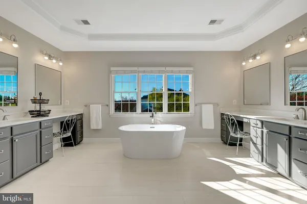 $2,175,000 | 43044 Unison Knoll Circle, Ashburn, VA 20148