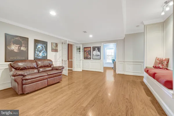 $2,175,000 | 43044 Unison Knoll Circle, Ashburn, VA 20148