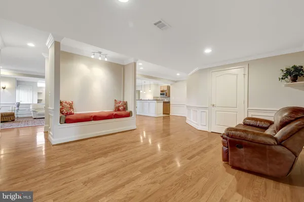 $2,175,000 | 43044 Unison Knoll Circle, Ashburn, VA 20148