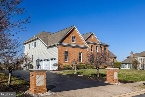 $2,175,000 | 43044 Unison Knoll Circle, Ashburn, VA 20148