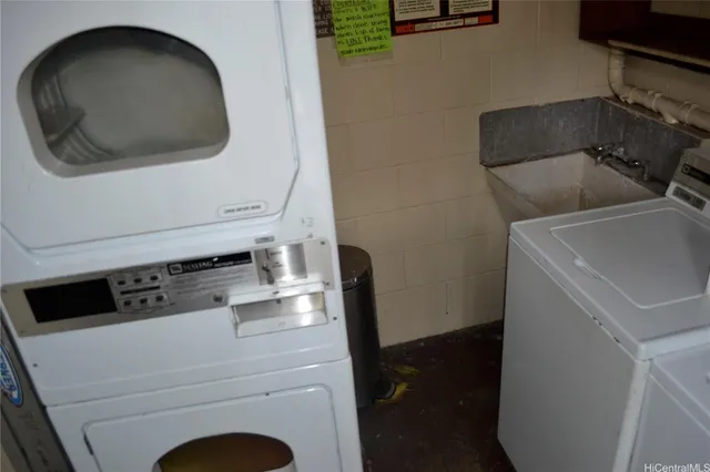 $1,550 | 814 Kinau Street, Unit 202, Honolulu, HI 96813