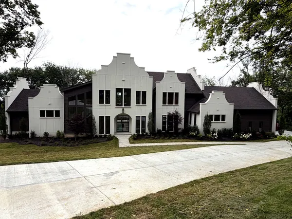 $4,100,000 | 4608 Benton Smith Road, Nashville, TN 37215