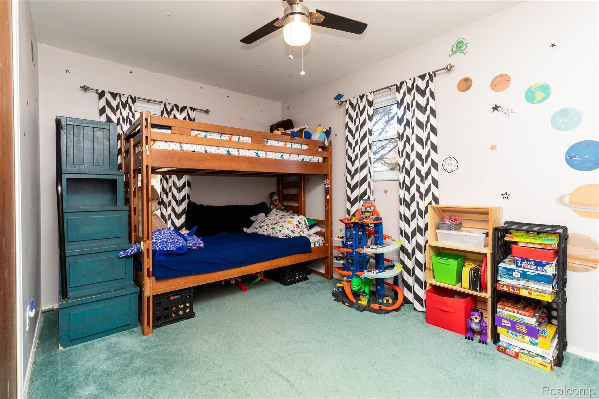 963 Parallel Street Fenton, MI 48430 - Photo 19 of 31 Bedroom 3