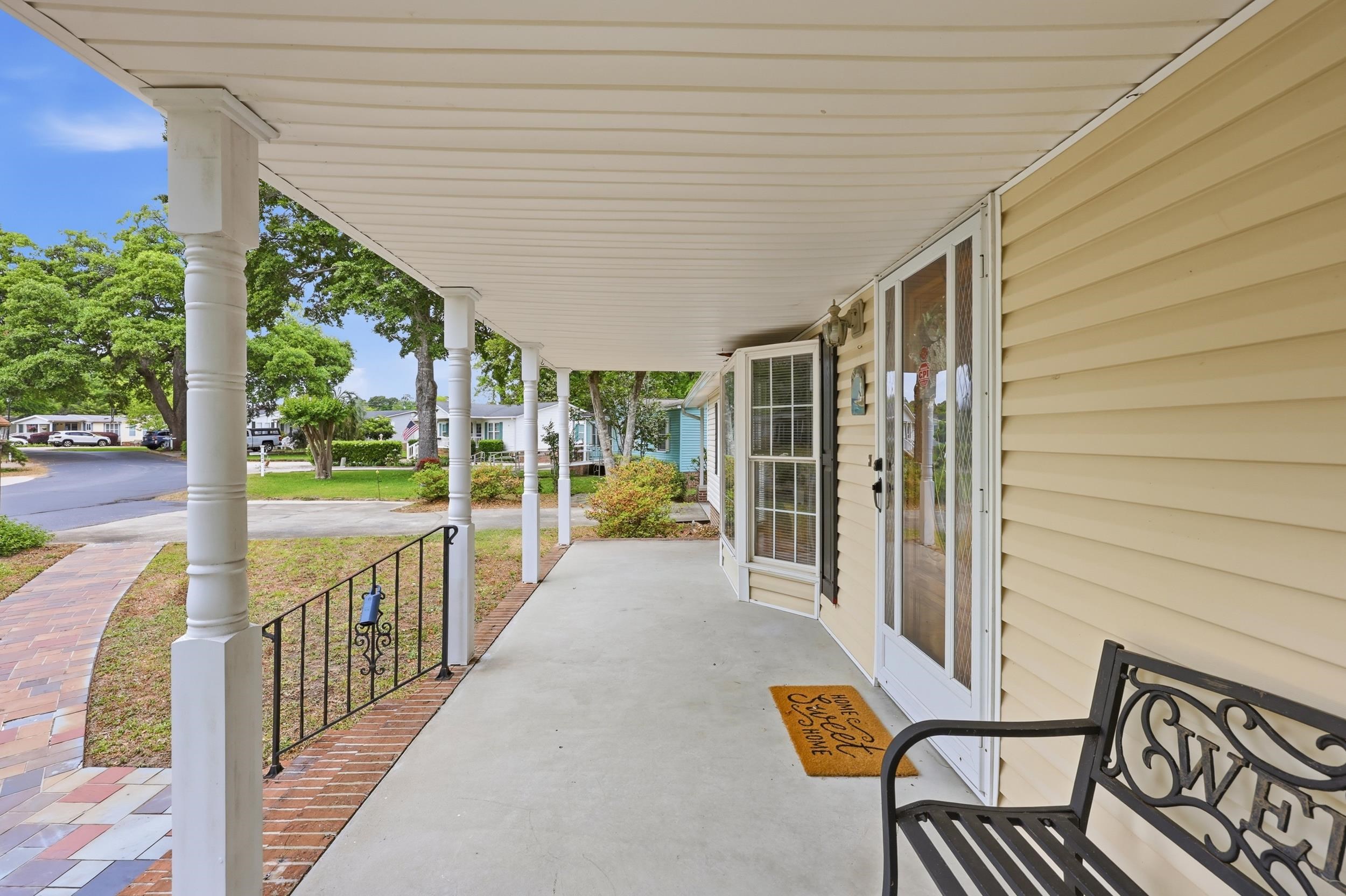 816 South Marlin Circle Murrells Inlet, SC 29576 - Photo 4 of 42