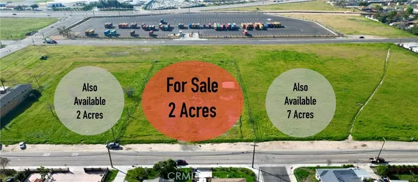 a view of a park with an outdoor space