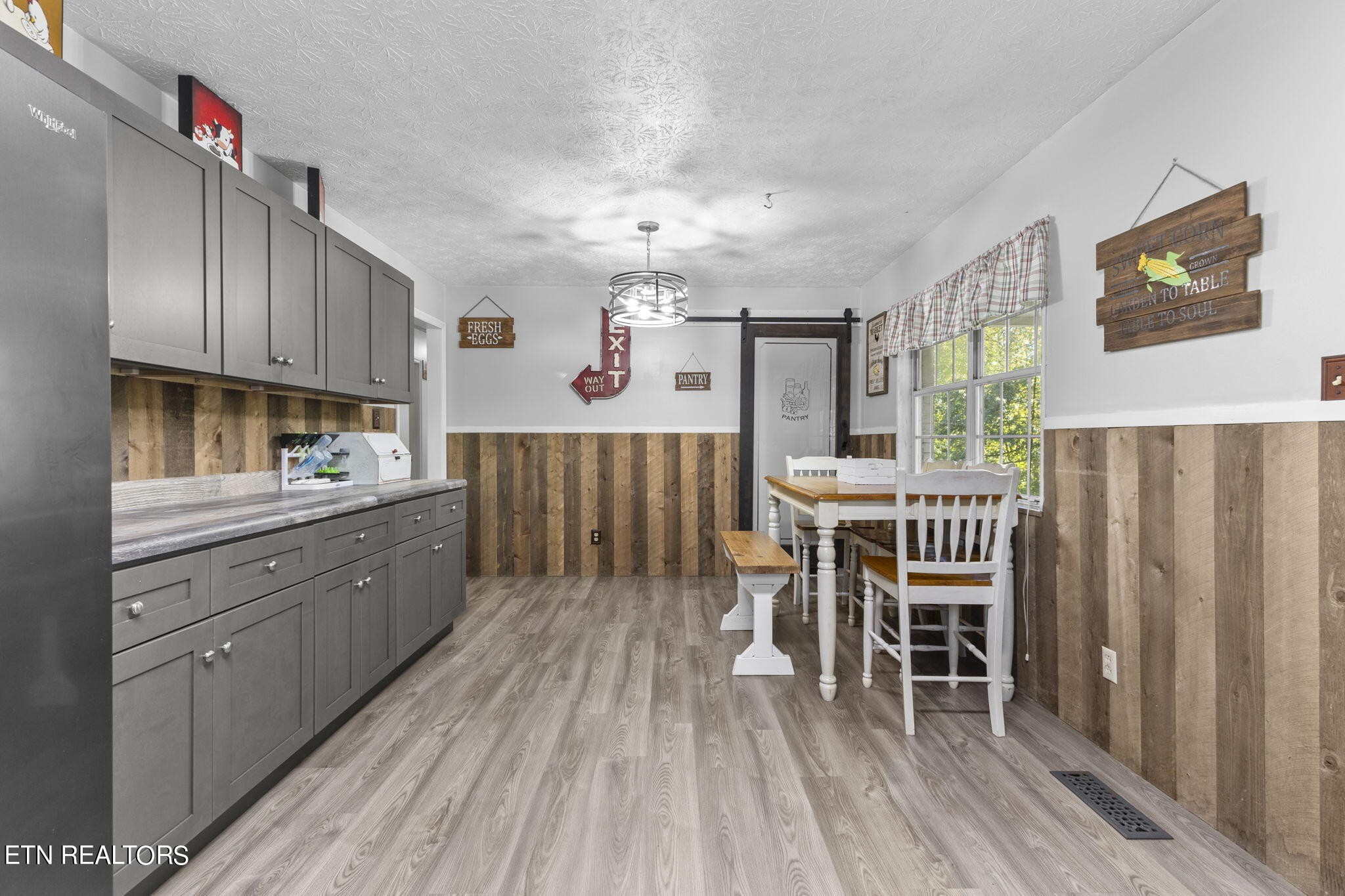 7913 Blueberry Road Powell, TN 37849 - Photo 12 of 38 Gallery Image 12
