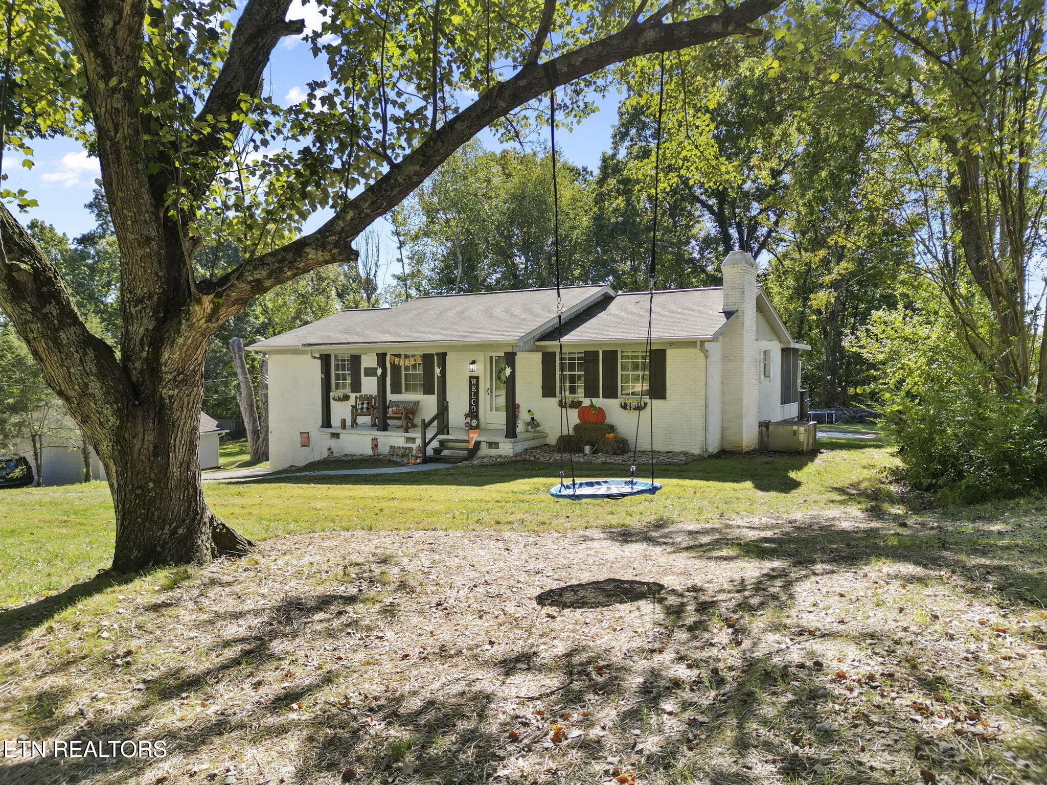 7913 Blueberry Road Powell, TN 37849 - Photo 2 of 38 Gallery Image 2