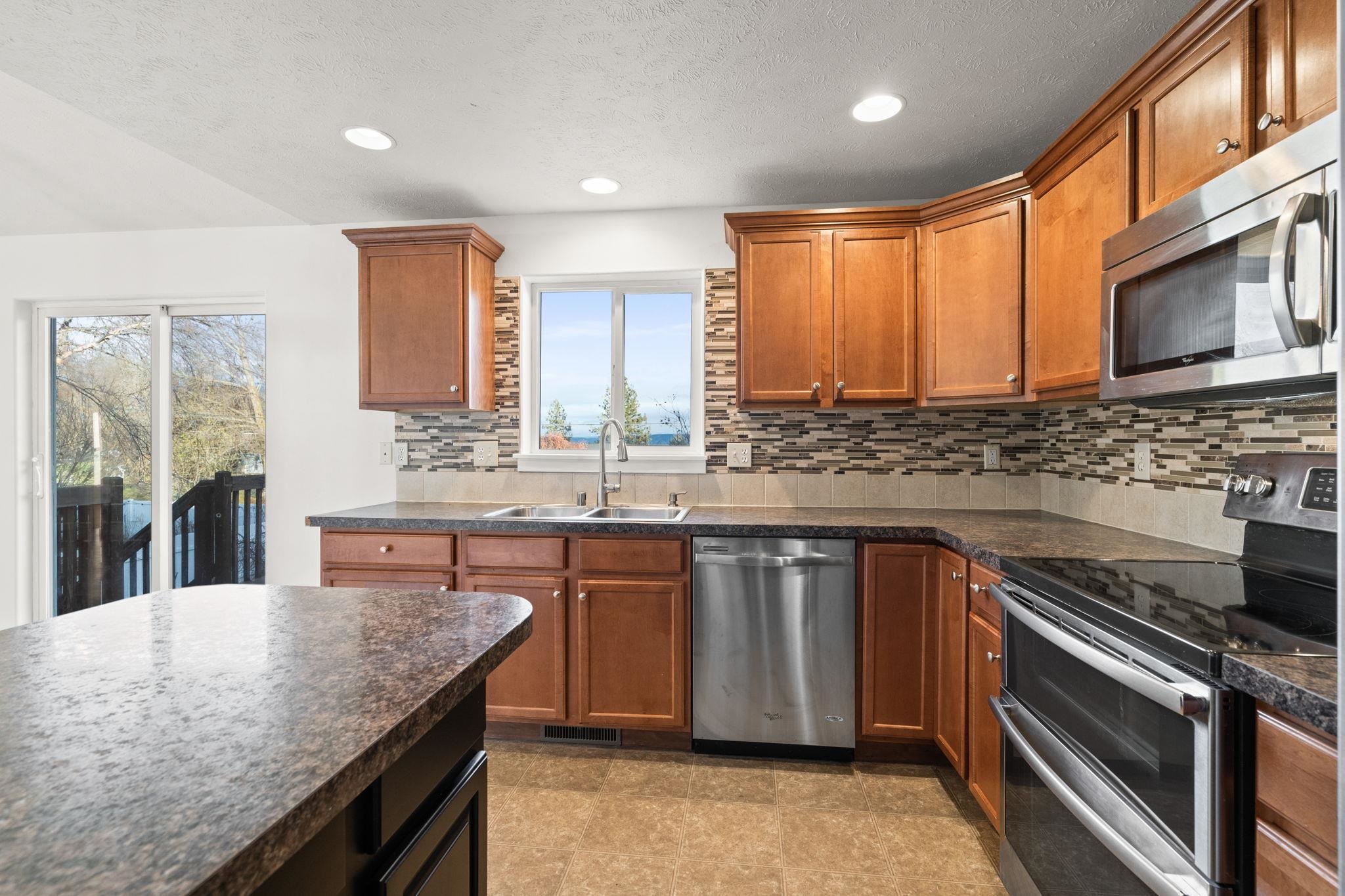 8410 North Palm Place Spokane, WA 99208 - Photo 11 of 43