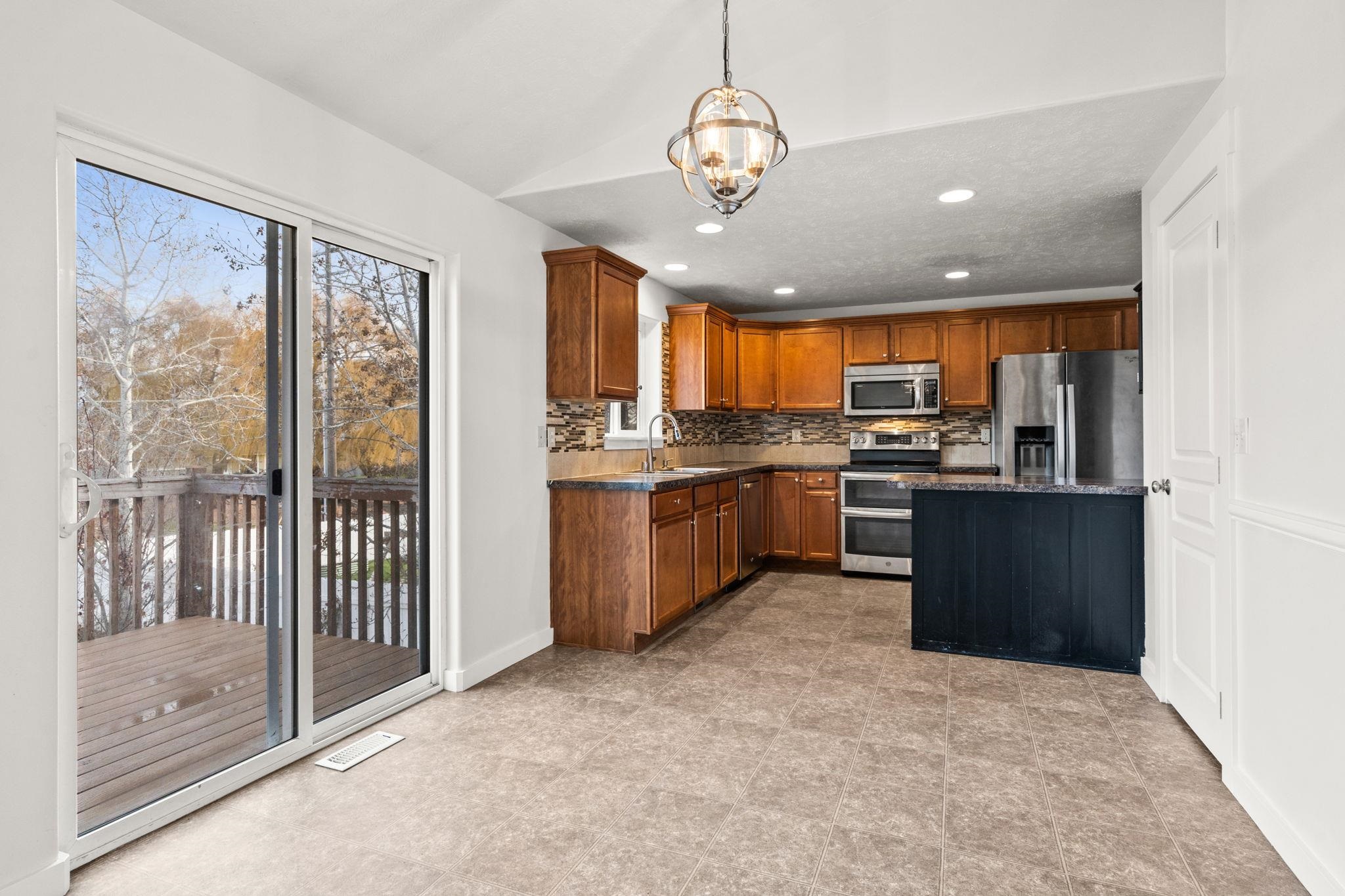 8410 North Palm Place Spokane, WA 99208 - Photo 9 of 43