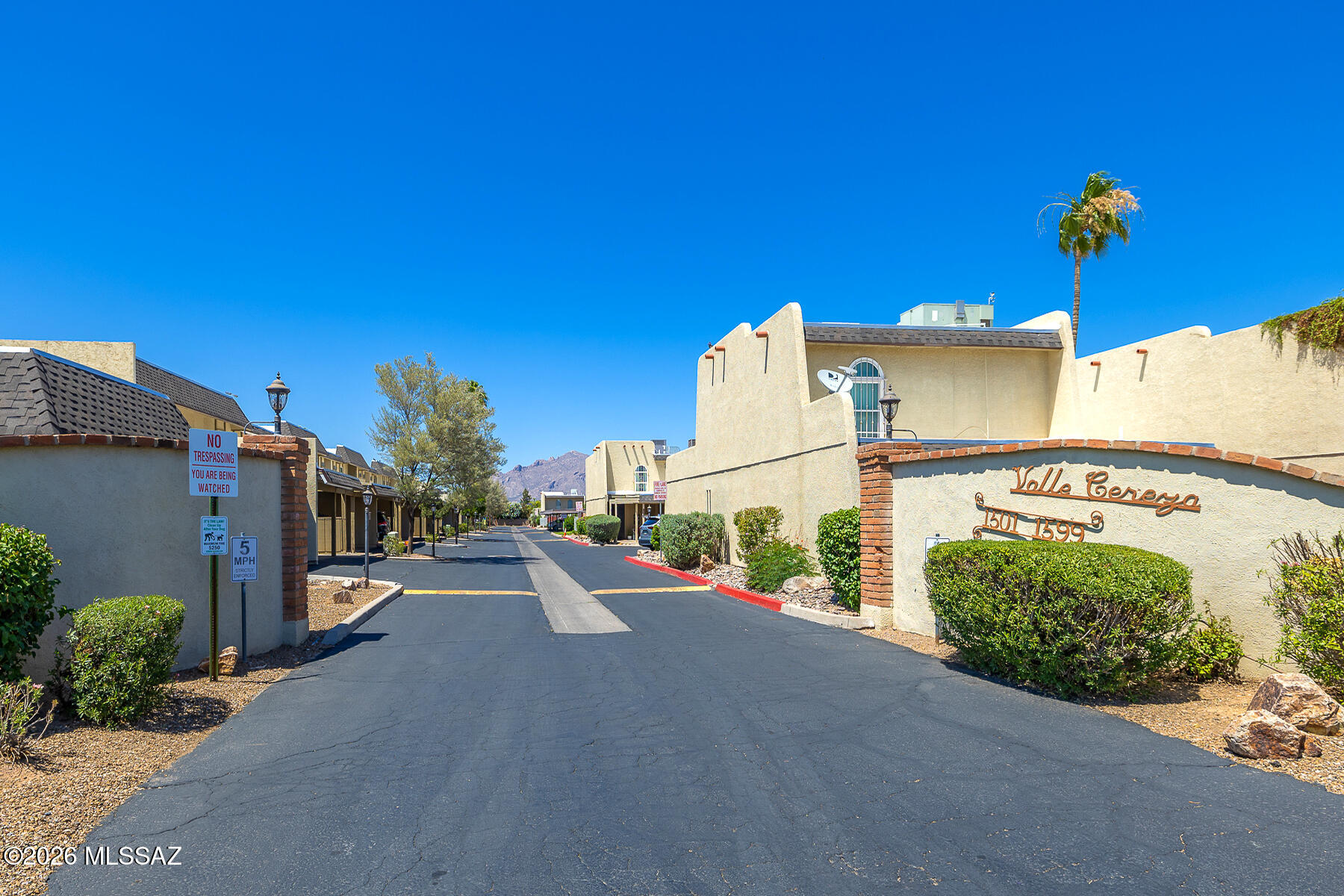 1527 East Prince Road Tucson, AZ 85719 - Photo 33 of 50 Entrance to Community