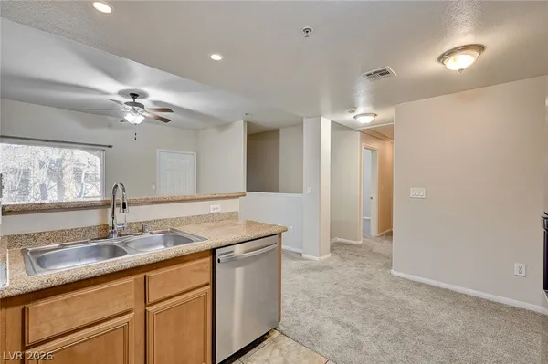 $1,500 | 7701 West Robindale Road, Unit 230, Las Vegas, NV 89113