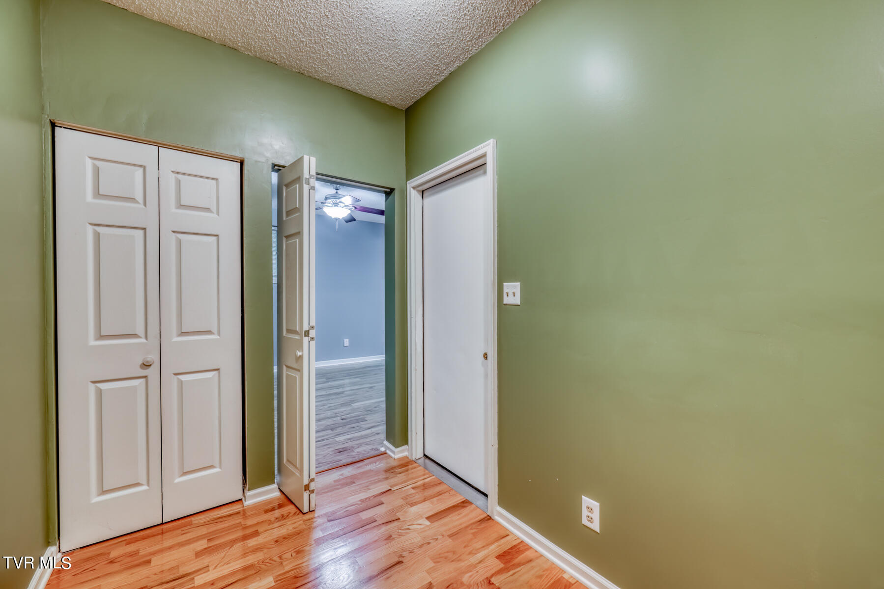 105 Cedar Grove Road, Unit 1 Johnson City, TN 37601 - Photo 19 of 33 105 Cedar Grove Rd #1-19