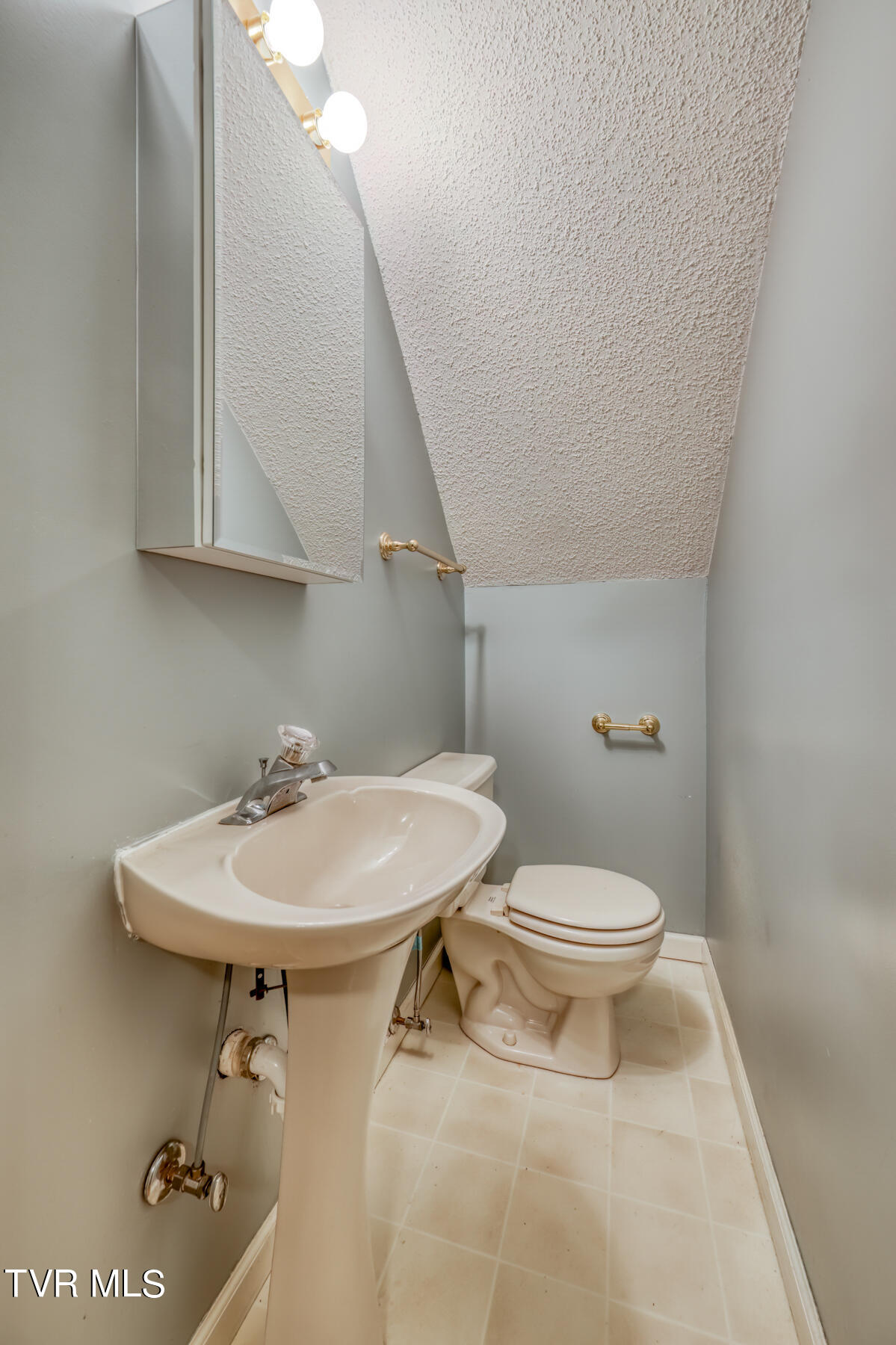 105 Cedar Grove Road, Unit 1 Johnson City, TN 37601 - Photo 20 of 33 105 Cedar Grove Rd #1-20